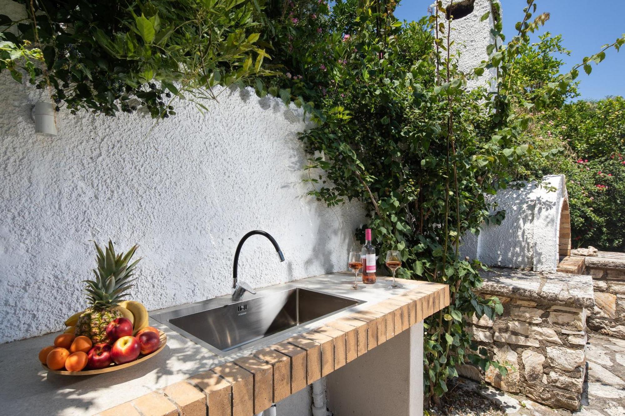 Ionian Garden Villas - Villa Pietra Benitses  Exterior foto